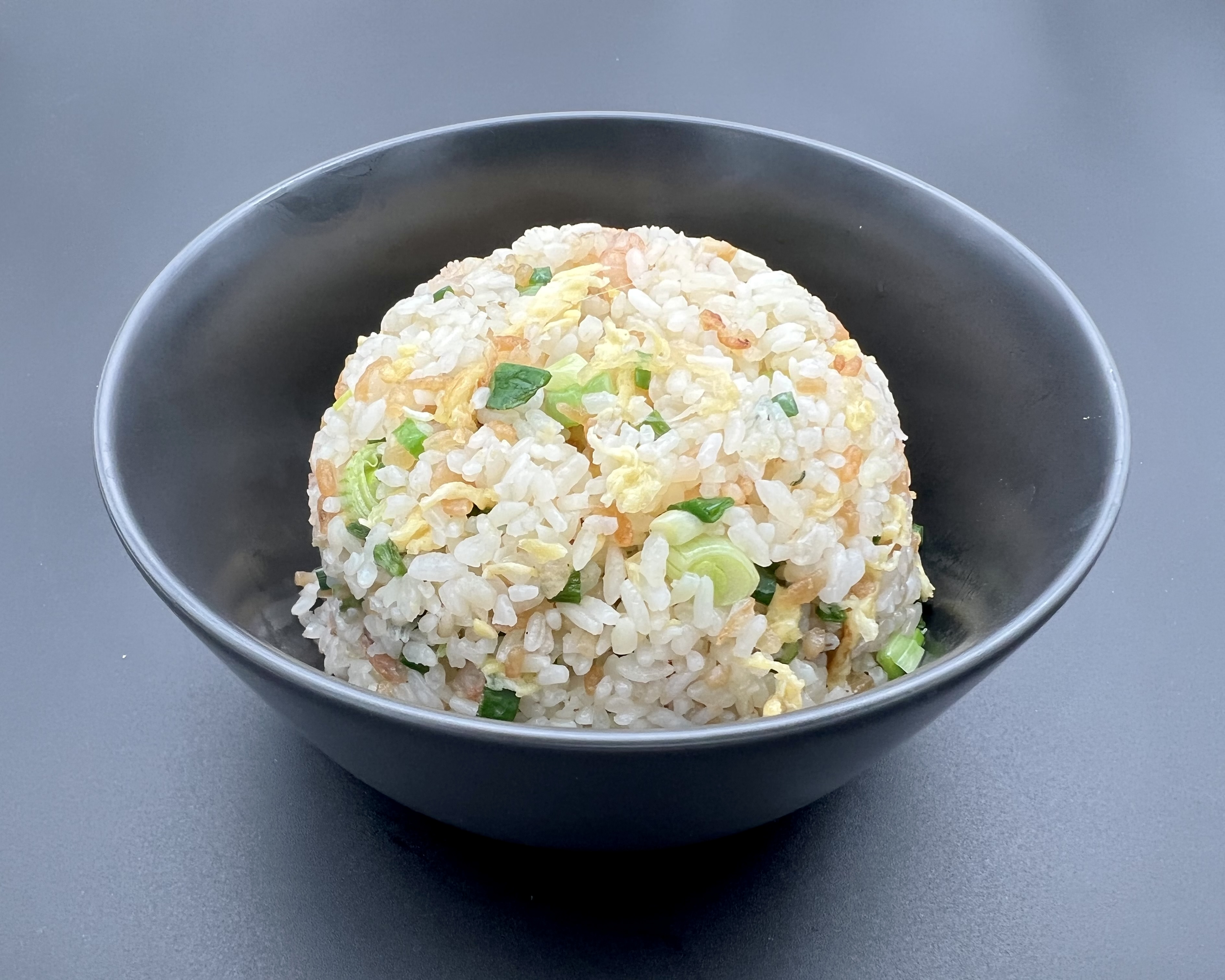 9. Fried rice with egg and minced shrimp (Crispy rice) 酥米虾仁炒饭 (برنج سرخ شده با میگو و تخم مرغ) (کریسپی رایس) چاوفن میگو